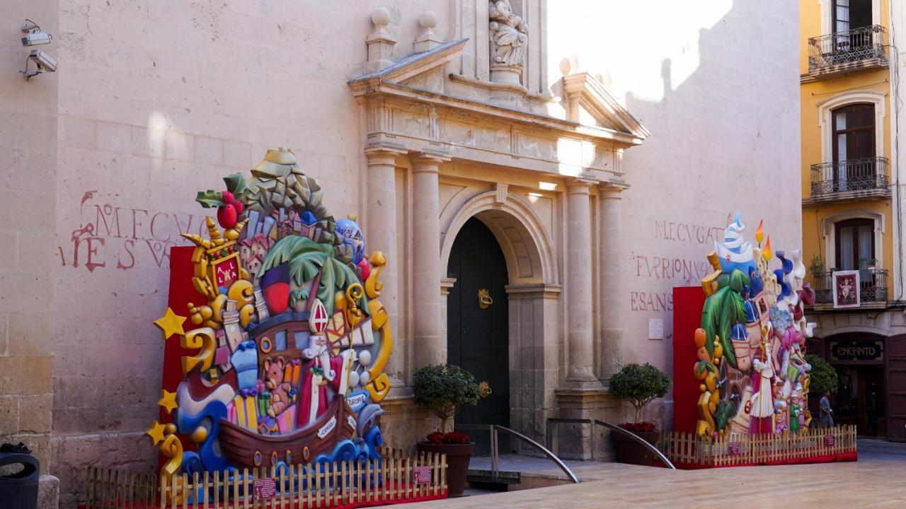 Stylish & Spacious Family Apartment Near Beach & Vibrant Historic Market Alicante Luaran gambar
