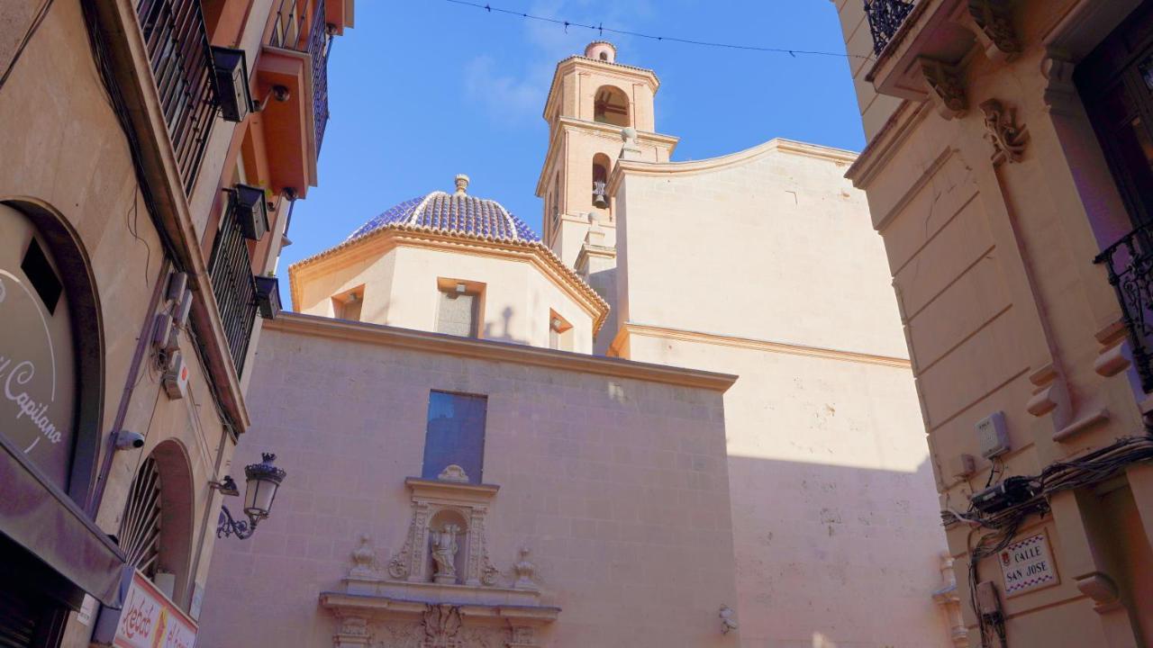 Stylish & Spacious Family Apartment Near Beach & Vibrant Historic Market Alicante Luaran gambar